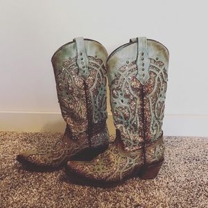 ✨ GLITTER INLAY CORALL BOOTS ✨